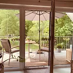 Apartamento Mitten Im Dorf