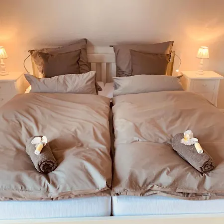 Mitten Im Dorf Apartament