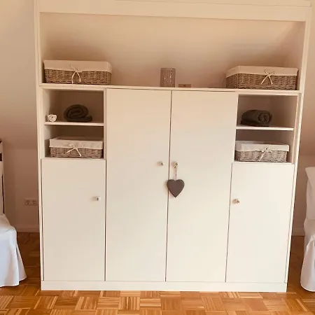 Apartament Mitten Im Dorf
