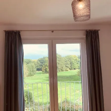 Mitten Im Dorf