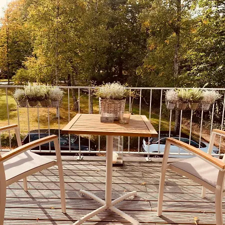 Mitten Im Dorf Apartament